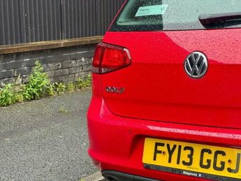 Volkswagen Golf 1.6 TDI BlueMotion Tech SE DSG Euro 5 (s/s) 5dr