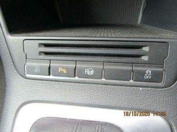 Volkswagen Tiguan 2.0 TDI R-Line Auto 4WD Euro 5 5dr