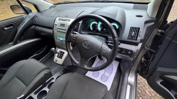 Toyota Corolla VERSO VVTI T SPIRIT