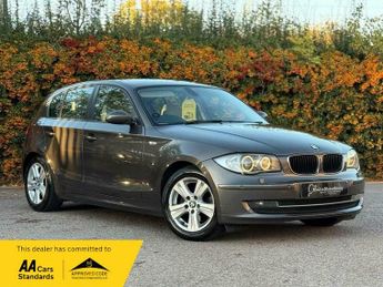 BMW 118 2.0 118d SE Steptronic Euro 4 5dr