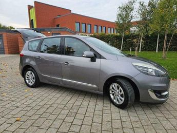 Renault Grand Scenic 1.5 dCi Dynamique TomTom EDC Euro 5 5dr