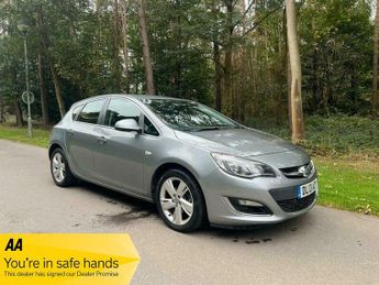 Vauxhall Astra 1.4T 16v SRi Euro 5 5dr