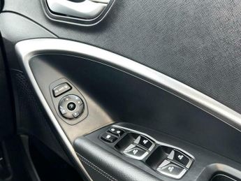 Hyundai Santa Fe 2.2 CRDi Premium SE Auto 4WD Euro 5 5dr (7 seat)