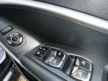 Hyundai Santa Fe 2.2 CRDi Premium SE Auto 4WD Euro 5 5dr (7 seat)