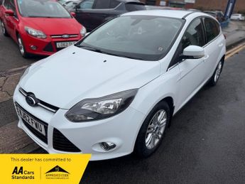 Ford Focus 1.6 Titanium Powershift Euro 5 5dr