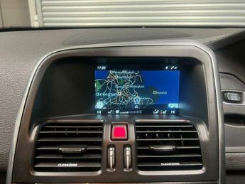 Volvo XC60 2.4 D5 R-Design Lux Nav Auto AWD Euro 6 (s/s) 5dr