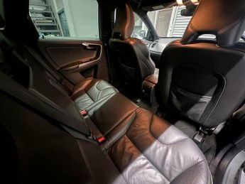 Volvo XC60 2.4 D5 R-Design Lux Nav Auto AWD Euro 6 (s/s) 5dr