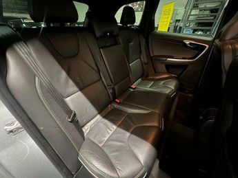 Volvo XC60 2.4 D5 R-Design Lux Nav Auto AWD Euro 6 (s/s) 5dr