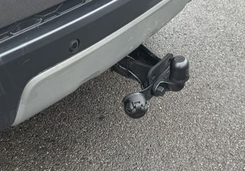 Land Rover Discovery Sport 2.0 TD4 SE Tech SUV 5dr Diesel Manual 4WD Euro 6 (s/s) (180 ps)