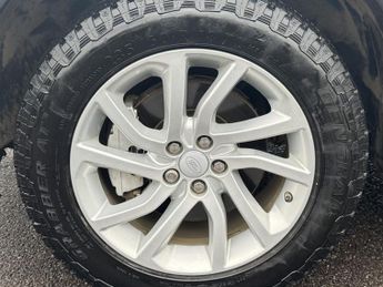 Land Rover Discovery Sport 2.0 TD4 SE Tech SUV 5dr Diesel Manual 4WD Euro 6 (s/s) (180 ps)