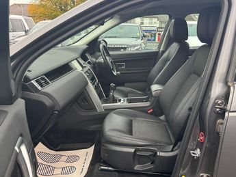 Land Rover Discovery Sport 2.0 TD4 SE Tech SUV 5dr Diesel Manual 4WD Euro 6 (s/s) (180 ps)