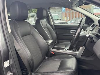 Land Rover Discovery Sport 2.0 TD4 SE Tech SUV 5dr Diesel Manual 4WD Euro 6 (s/s) (180 ps)