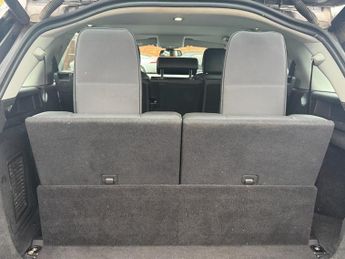 Land Rover Discovery Sport 2.0 TD4 SE Tech SUV 5dr Diesel Manual 4WD Euro 6 (s/s) (180 ps)