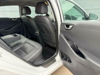 Hyundai Ioniq 1.6 h-GDi Premium SE DCT Euro 6 (s/s) 5dr