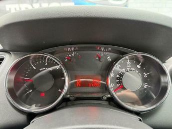 Peugeot 5008 1.6 e-HDi Active EGC Euro 5 (s/s) 5dr