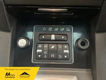 Land Rover Discovery SDV6 HSE