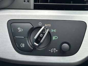 Audi A4 TFSI QUATTRO S LINE