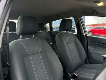 Ford Fiesta 1.4 Zetec 5dr