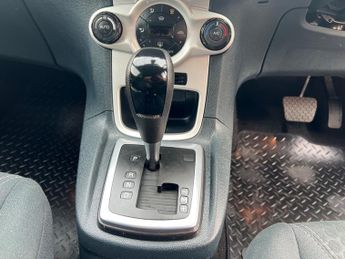 Ford Fiesta TITANIUM
