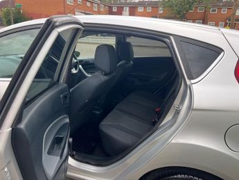 Ford Fiesta TITANIUM