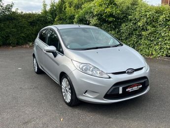 Ford Fiesta TITANIUM