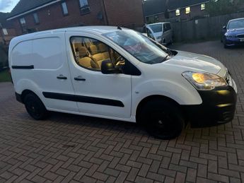 Peugeot Partner BLUE HDI PROFESSIONAL L1