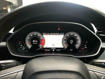 Audi Q3 1.5 TFSI CoD 35 Vorsprung S Tronic Euro 6 (s/s) 5dr