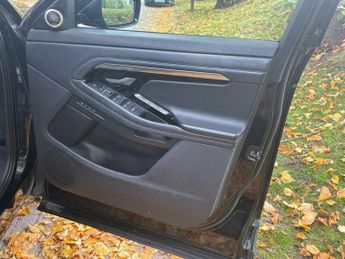 Land Rover Range Rover Evoque 2.0 D180 R-Dynamic HSE Auto 4WD Euro 6 (s/s) 5dr