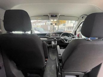 Volkswagen Transporter Shuttle 2.0 TDI SE DSG SWB Euro 6 (s/s) 5dr