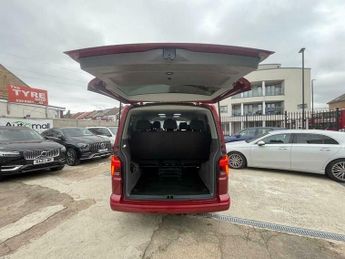 Volkswagen Transporter Shuttle 2.0 TDI SE DSG SWB Euro 6 (s/s) 5dr