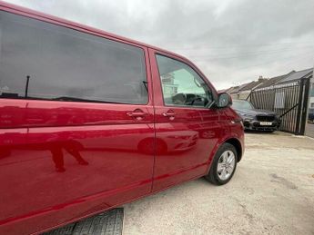 Volkswagen Transporter Shuttle 2.0 TDI SE DSG SWB Euro 6 (s/s) 5dr