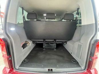 Volkswagen Transporter Shuttle 2.0 TDI SE DSG SWB Euro 6 (s/s) 5dr