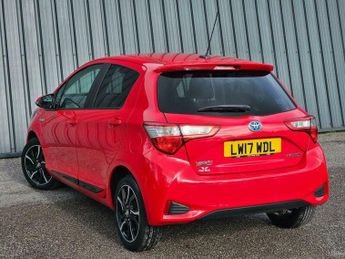 Toyota Yaris 1.5 VVT-h Design E-CVT Euro 6 (s/s) 5dr