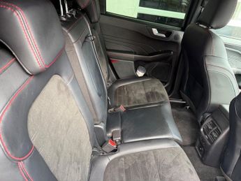 Ford Kuga ST-LINE X EDITION