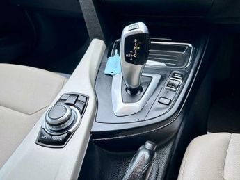 BMW 3 SERIES 2.0 320i SE Auto Euro 6 (s/s) 4dr