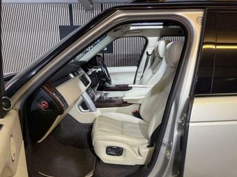 Land Rover Range Rover 4.4 SD V8 Autobiography Auto 4WD Euro 5 5dr