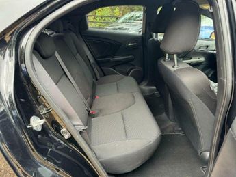 Honda Civic 1.8 i-VTEC Sport (Navi) Auto Euro 6 5dr