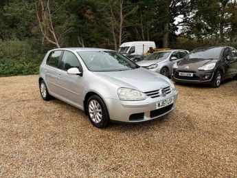 Volkswagen Golf 1.6 FSI Match 5dr