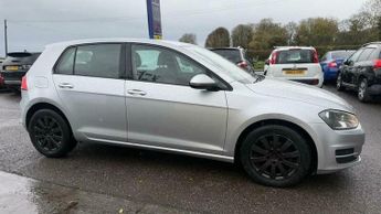 Volkswagen Golf TDi 1.6 TDI BlueMotion Tech SE DSG Euro 5 (s/s) 5dr