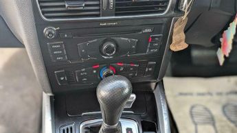 Audi Q5 2.0 TDI S line S Tronic quattro Euro 5 5dr