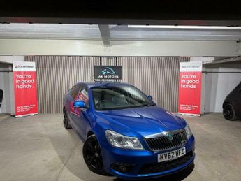 Skoda Octavia 2.0 TDI vRS Blackline Euro 5 5dr