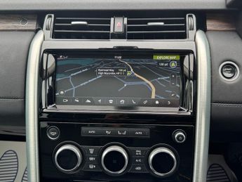 Land Rover Discovery 2.0 SD4 HSE SUV 5dr Diesel Auto 4WD Euro 6 (s/s) (240 ps)