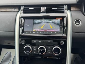 Land Rover Discovery 2.0 SD4 HSE SUV 5dr Diesel Auto 4WD Euro 6 (s/s) (240 ps)