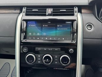 Land Rover Discovery 2.0 SD4 HSE SUV 5dr Diesel Auto 4WD Euro 6 (s/s) (240 ps)