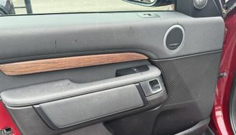 Land Rover Discovery 2.0 SD4 HSE SUV 5dr Diesel Auto 4WD Euro 6 (s/s) (240 ps)