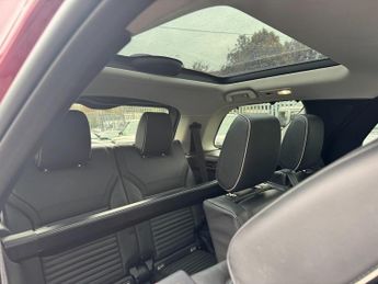 Land Rover Discovery 2.0 SD4 HSE SUV 5dr Diesel Auto 4WD Euro 6 (s/s) (240 ps)