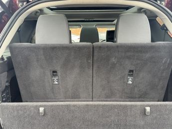 Land Rover Discovery 2.0 SD4 HSE SUV 5dr Diesel Auto 4WD Euro 6 (s/s) (240 ps)