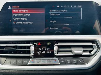 BMW 3 SERIES 320i M SPORT