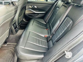 BMW 3 SERIES 320i M SPORT