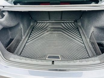 BMW 3 SERIES 320i M SPORT